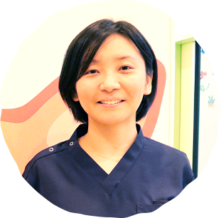 川端 奈央子
